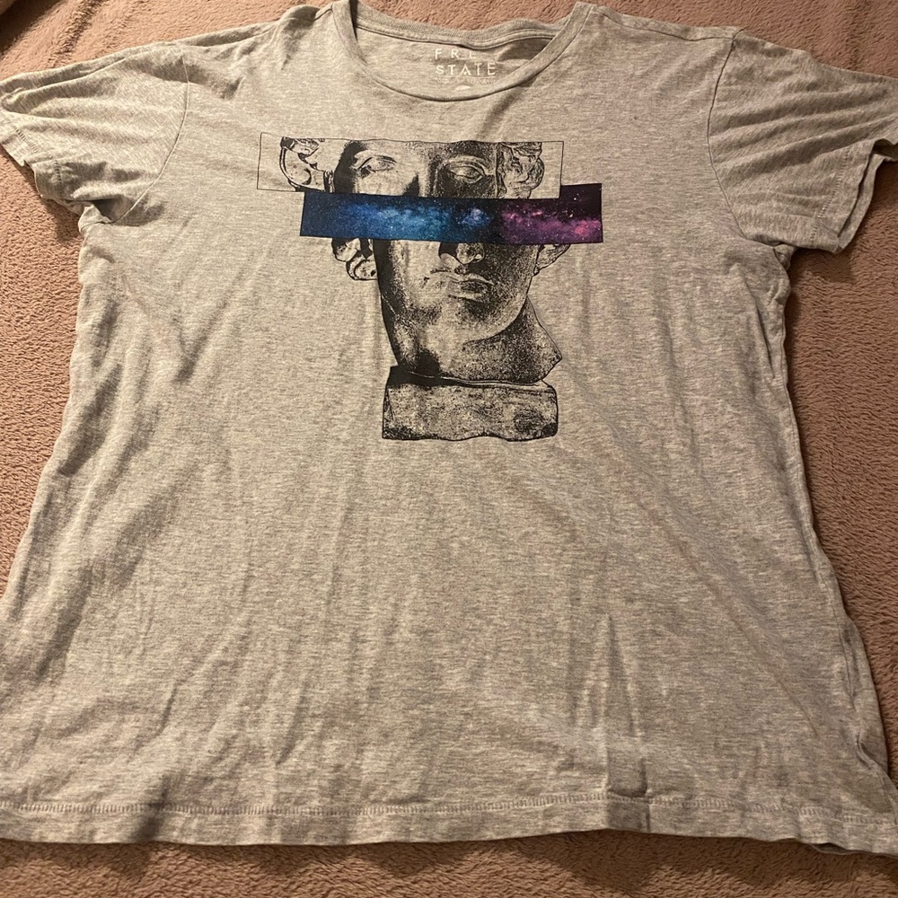 VENUS DE MILO STATUE GALAXY TEE